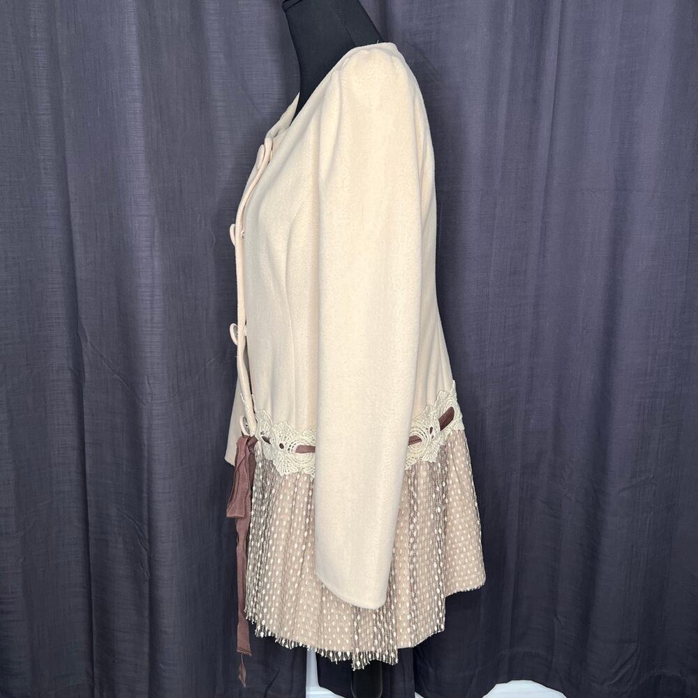 A’REVE Victorian cream button front peplum lace & ribbon pea coat Size Large - Picture 2 of 11
